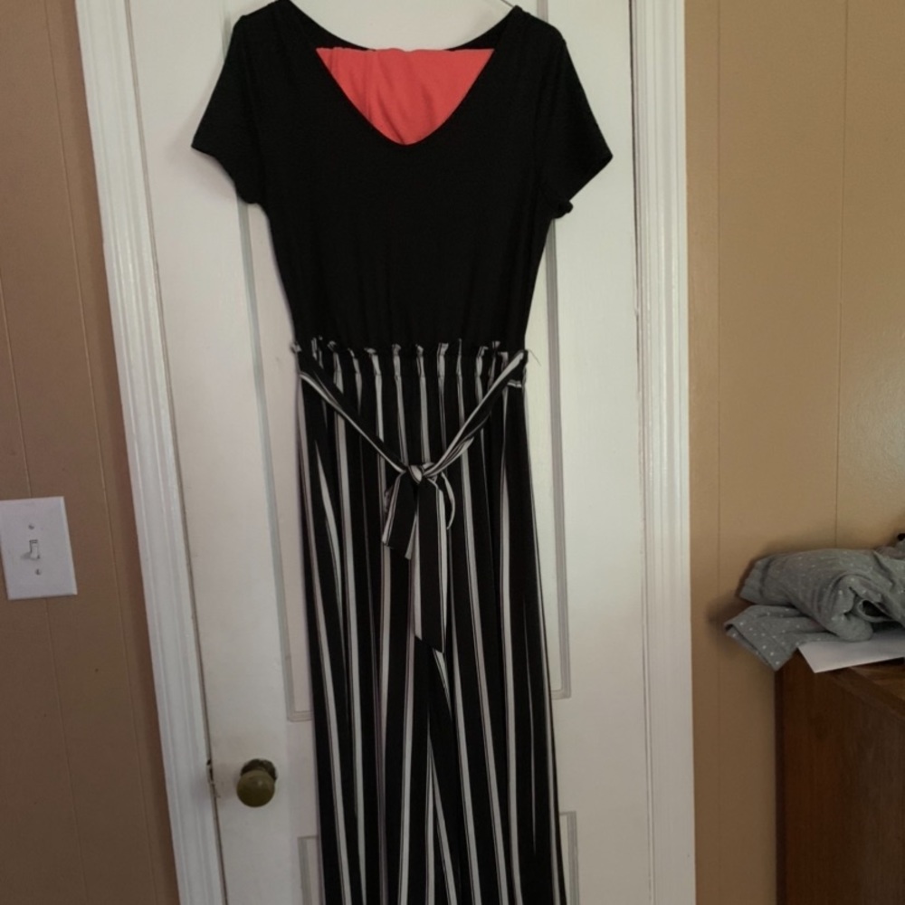 Floor length jump suit size medium black and white